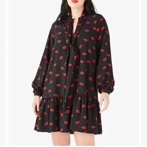 Kate spade kisses tie neck shift dress